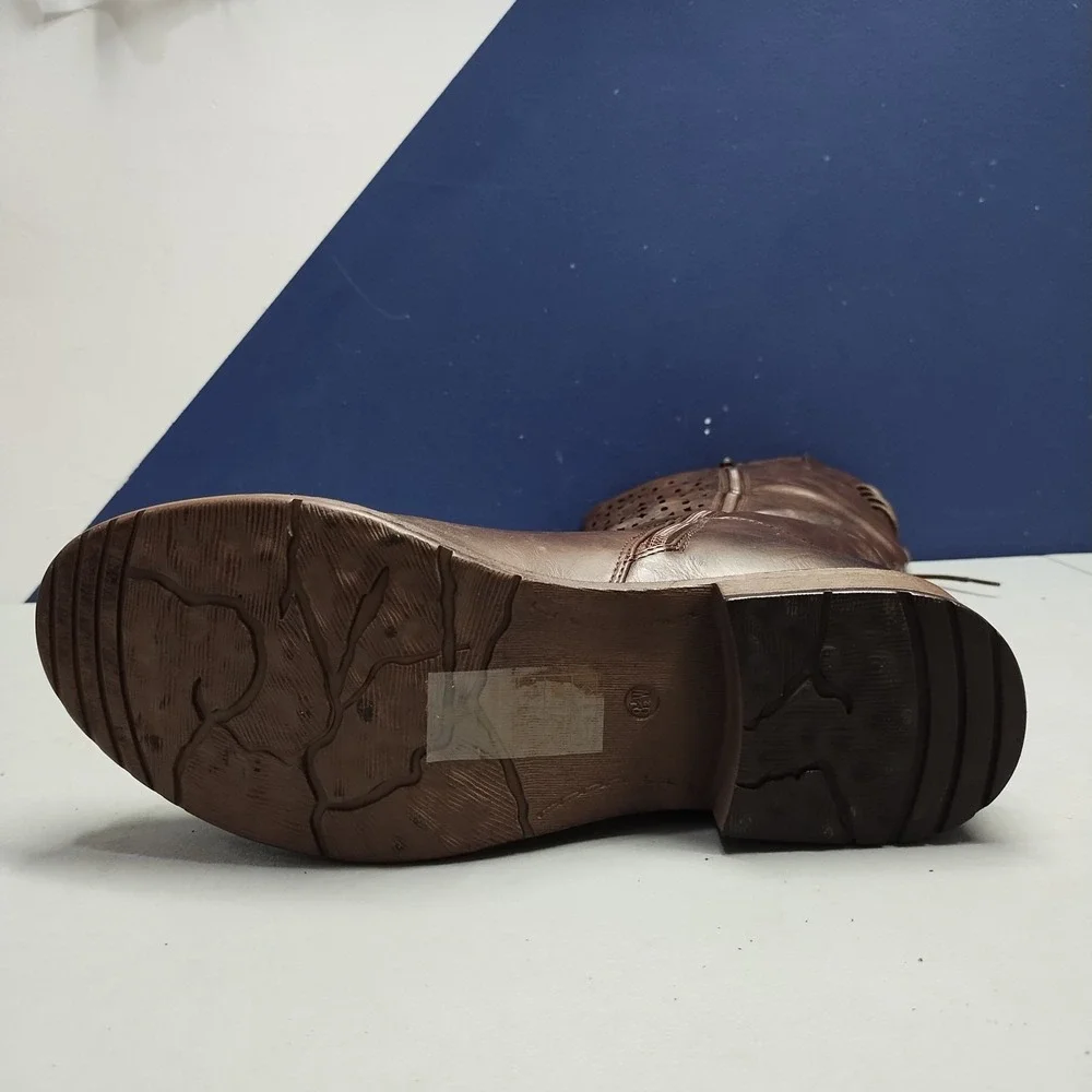 Barcelona-6 Boots‎ Womens Size 8.5W Brown Leather Waterproof Round Toe Side Zip